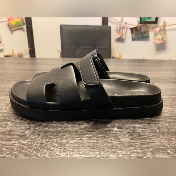 Sincerely Jules Lotto black slip on sandals adjustable Velcro comfortable Sz 7.5 - Picture 2 of 12